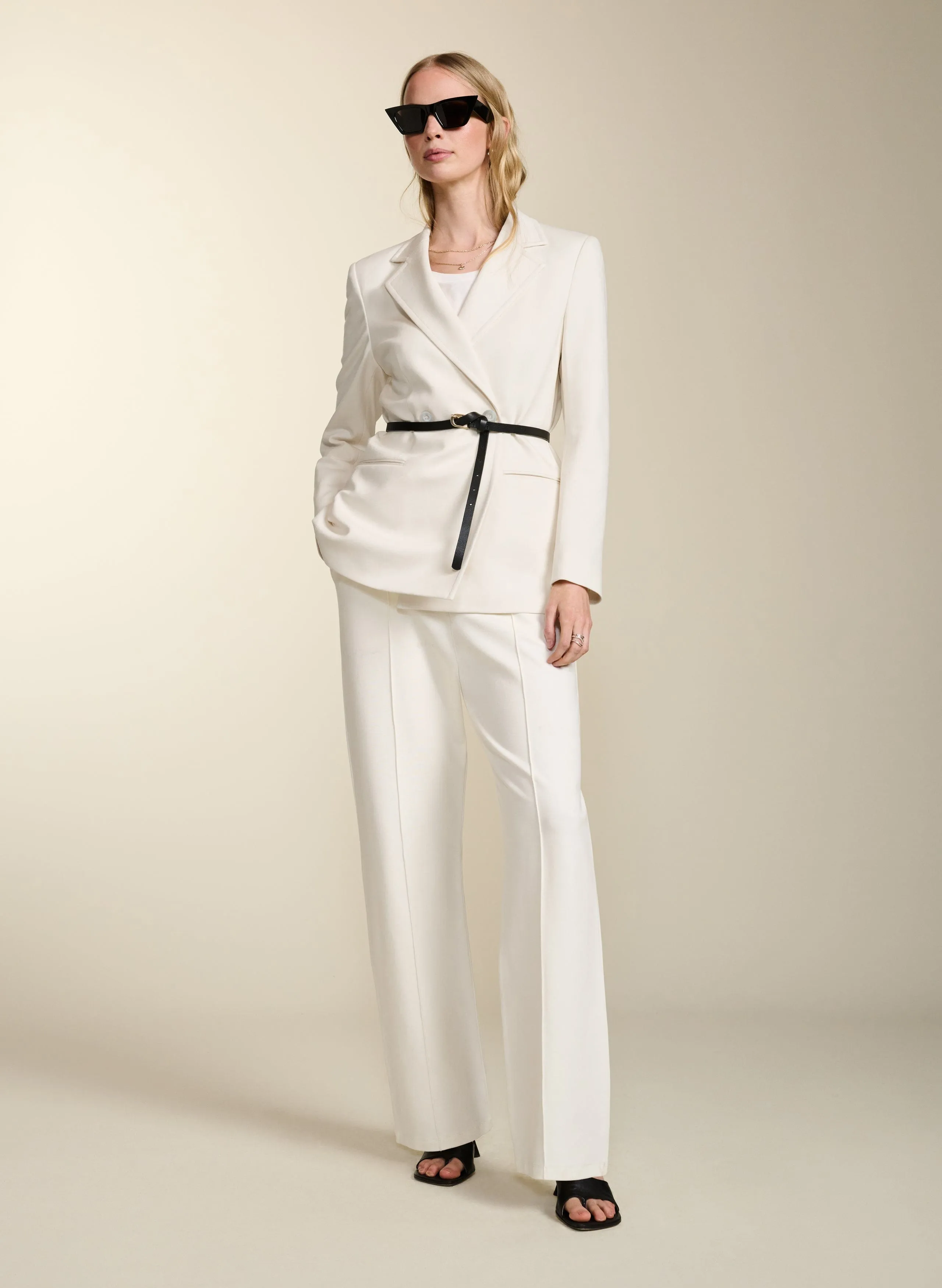 Albertine LENZING? ECOVERO? Tailored Blazer | Soft White
