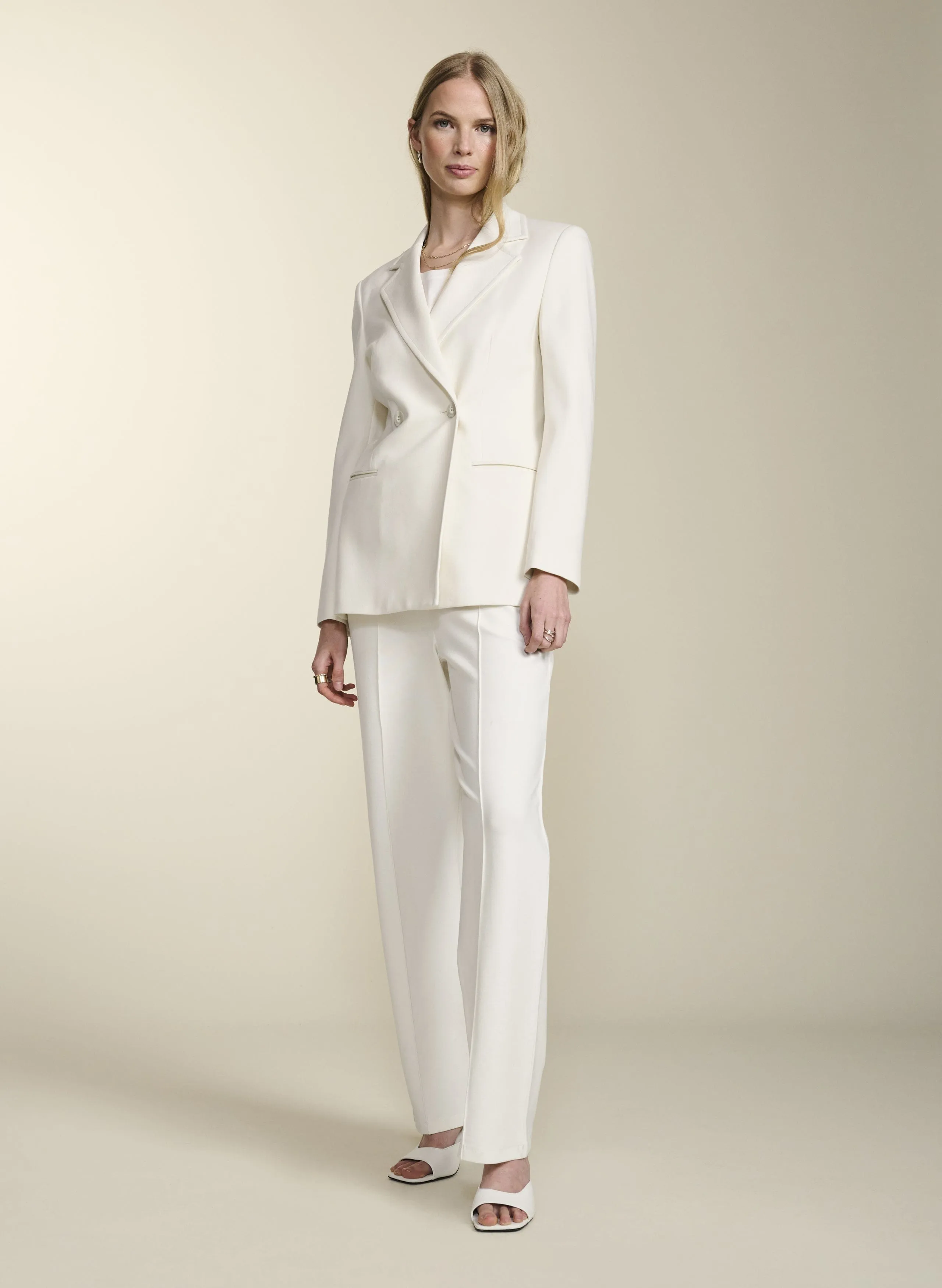 Albertine LENZING? ECOVERO? Tailored Blazer | Soft White