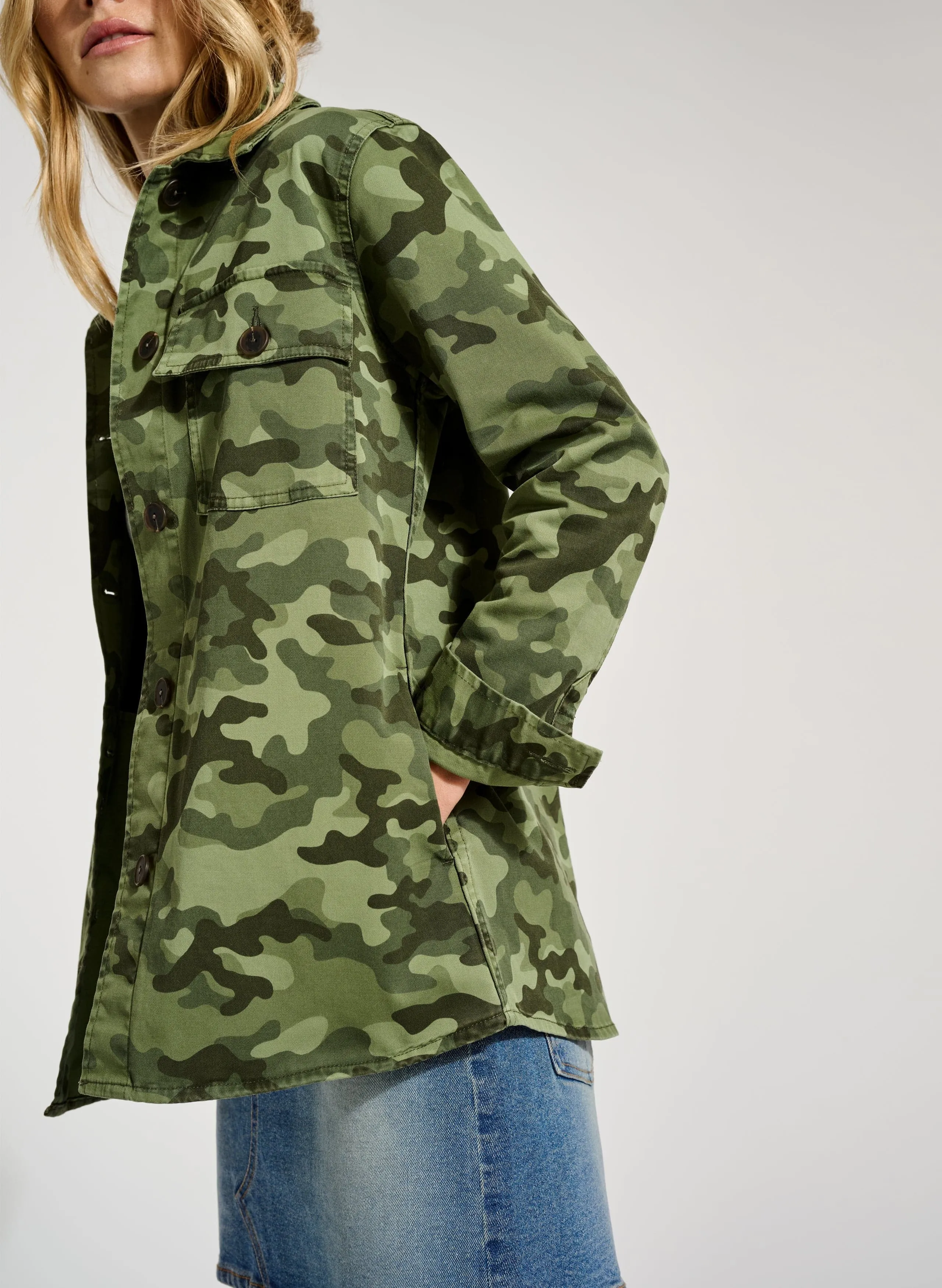 Liz Organic Cotton?Jacket | Khaki Camouflage