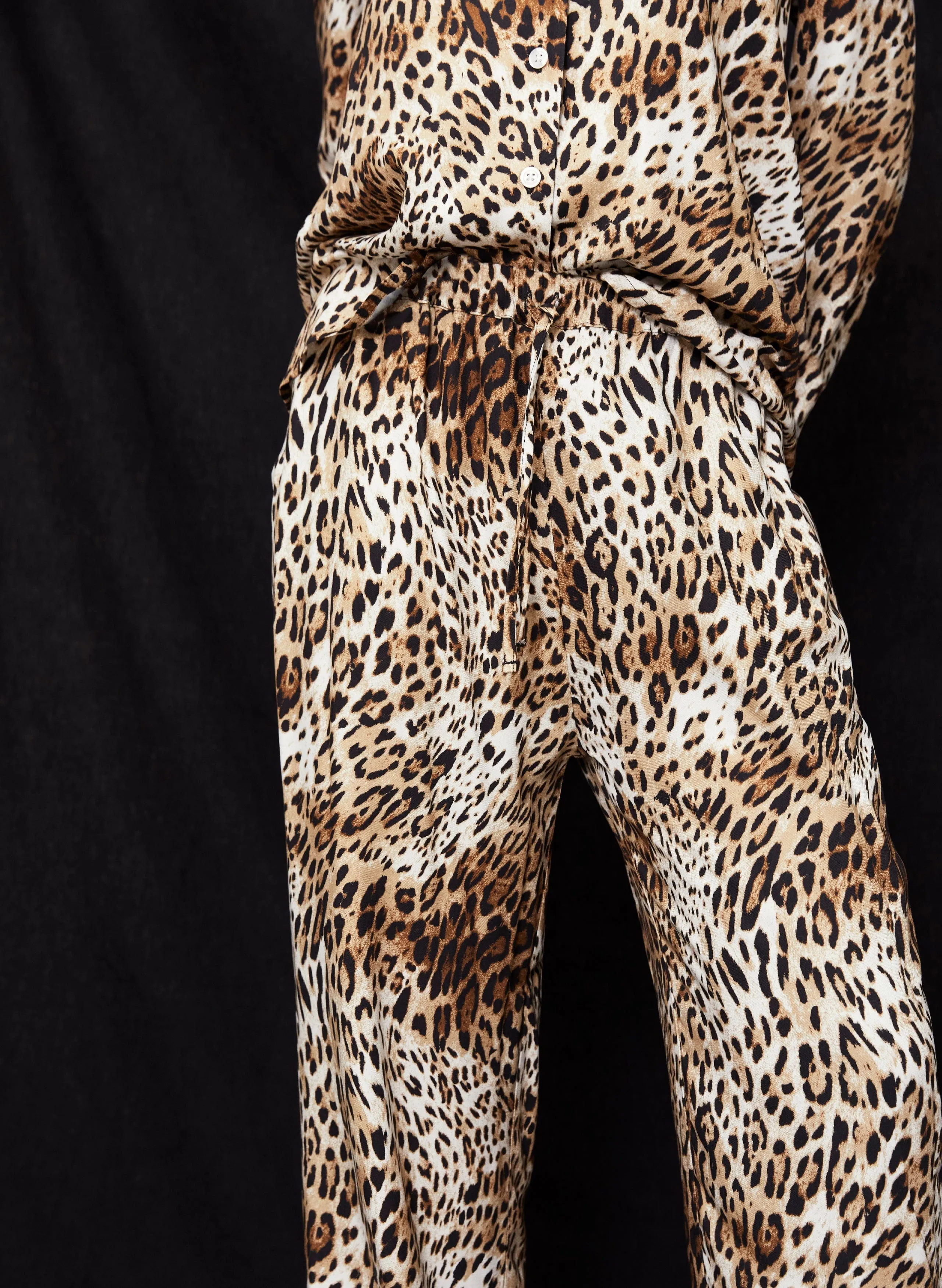 Mia LENZING? ECOVERO? Pyjamas | Natural Leopard