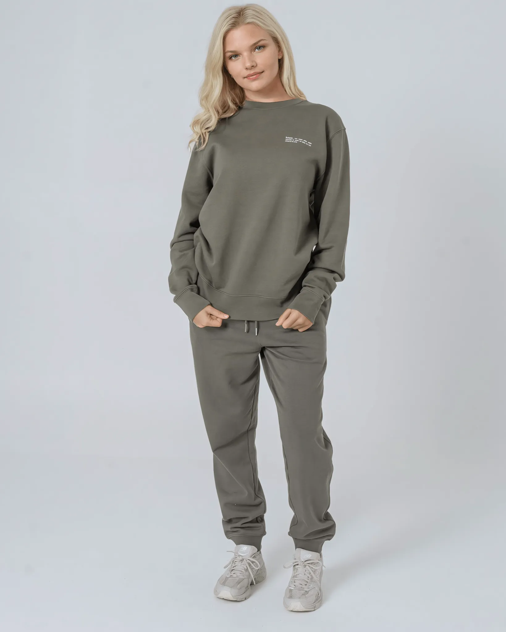 Women's Organic Cotton Relaxed Fit Sweatshirt | Pine Green Khaki