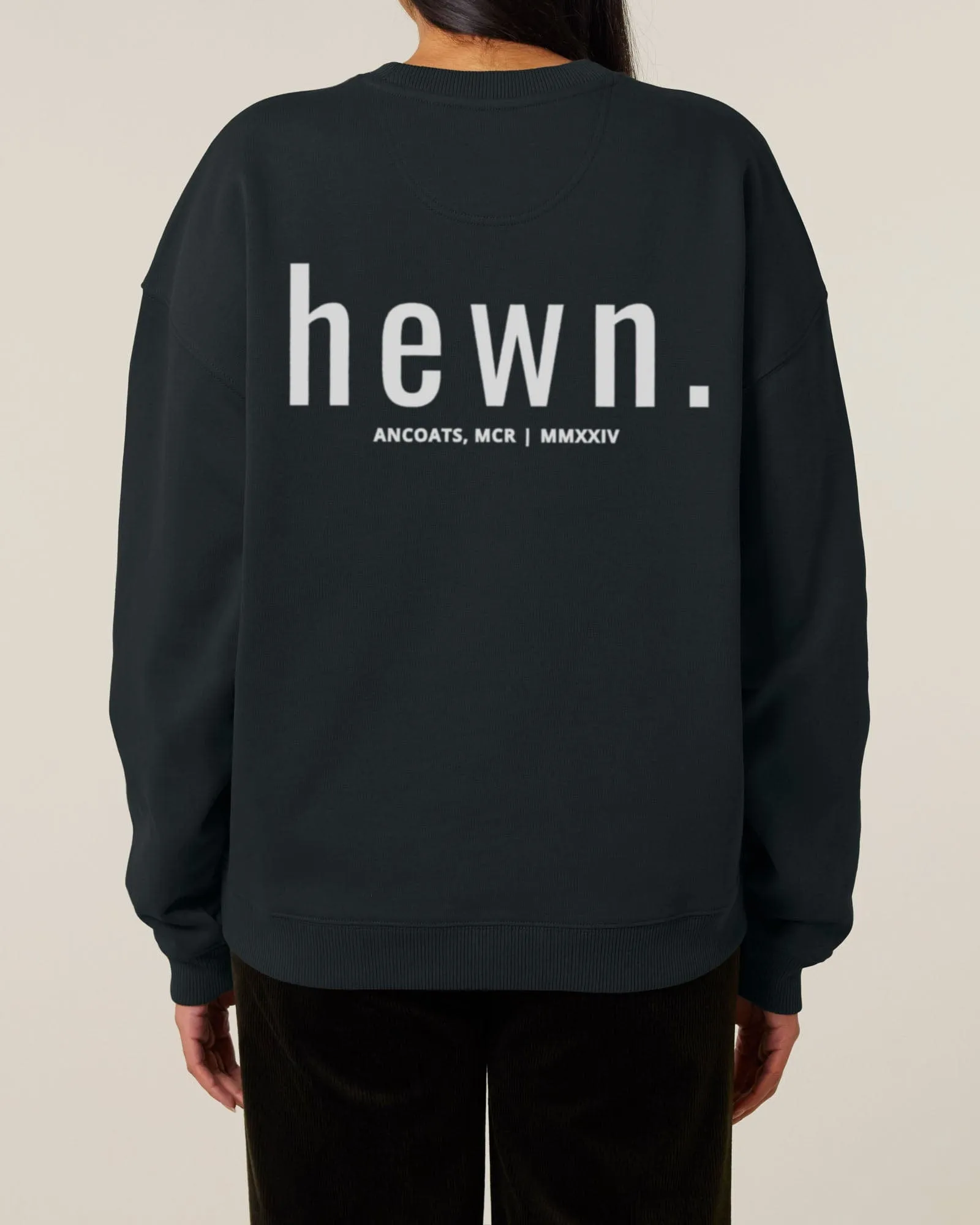 Women's Organic Cotton Signature Oversized Sweatshirt | Jet Black